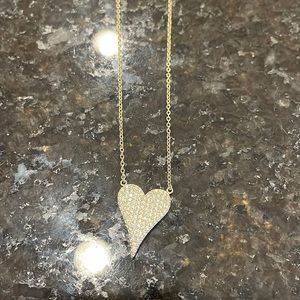 Pave diamond heart necklace